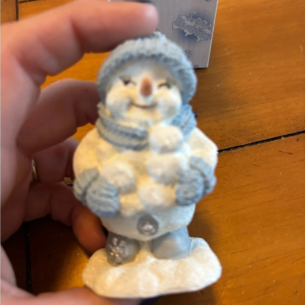 Snow Buddies Figurine Snowball 3.5